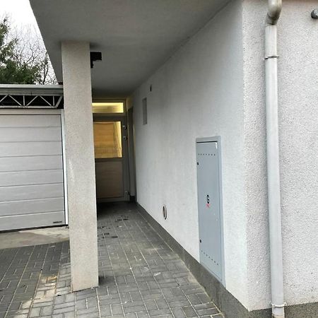 קומורניקי Apartamenty Komorniki מראה חיצוני תמונה