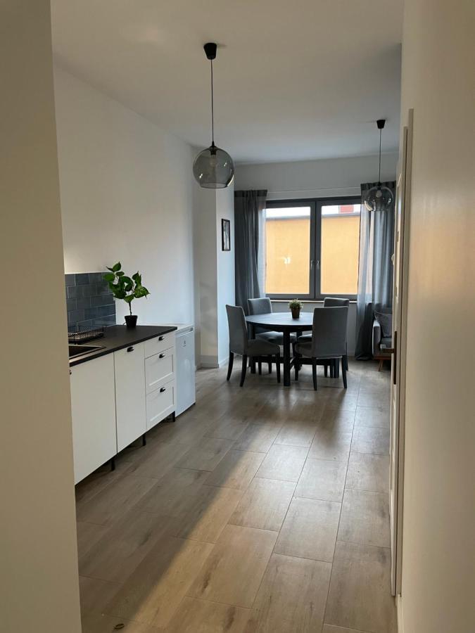 קומורניקי Apartamenty Komorniki מראה חיצוני תמונה